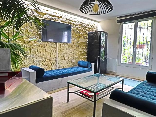 Location Appartement Rue Catherine de La Rochefoucauld, Paris