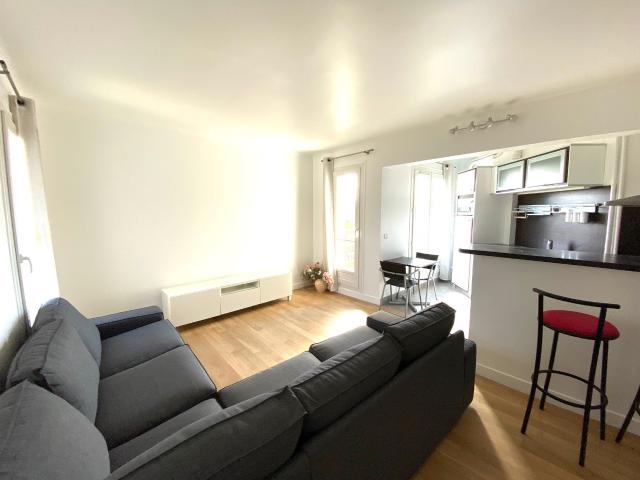 Location Appartement Rue Catulle Mendès, Paris