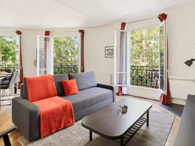 Location Appartement Rue Caulaincourt, Paris