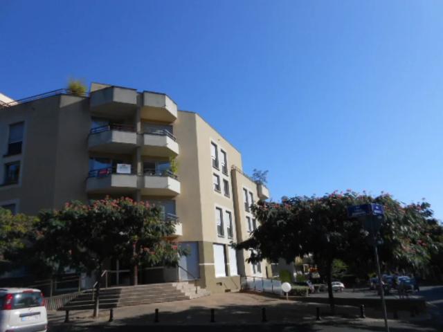 Location Appartement Rue Camille Desmoulins, Clermont Ferrand
