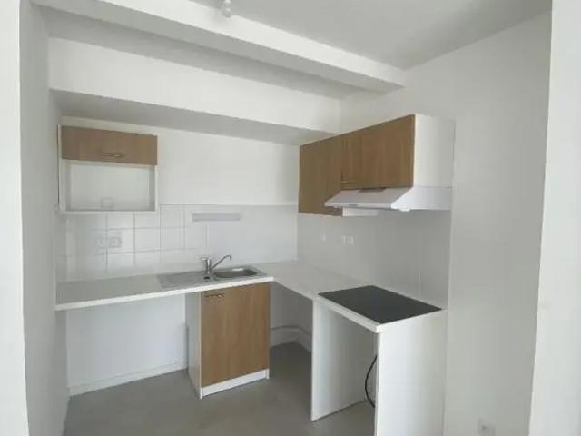 Location Appartement Rue Camille Pelletan, Cenon