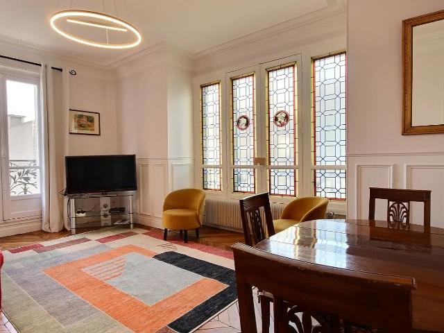 Location Appartement Rue Campagne Première, Paris