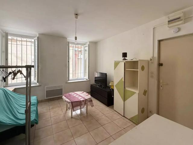 Location Appartement Rue Canolle, La Ciotat