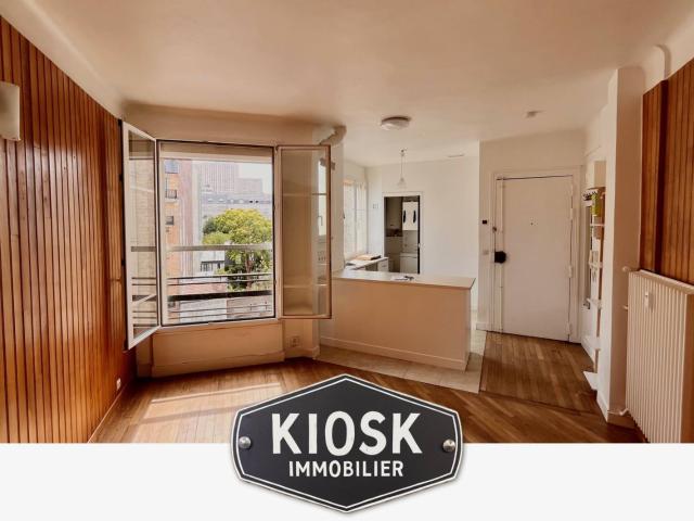 Location Appartement Rue Cantagrel, Paris