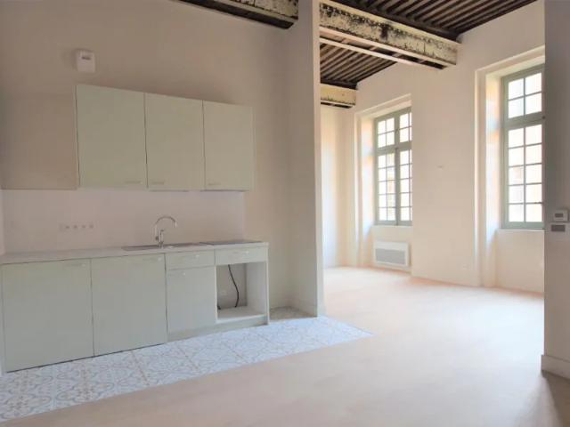 Location Appartement Rue Carnot, Mâcon