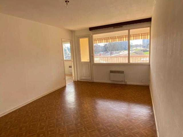 Location Appartement Rue Carnot, Montceau les Mines