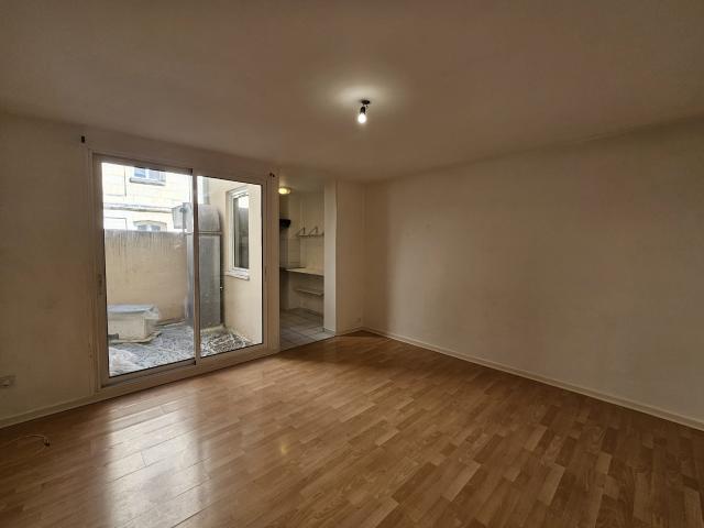 Location Appartement Rue Castelnau d'Auros, Bordeaux