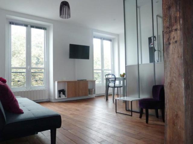Location Appartement Rue Censier, Paris