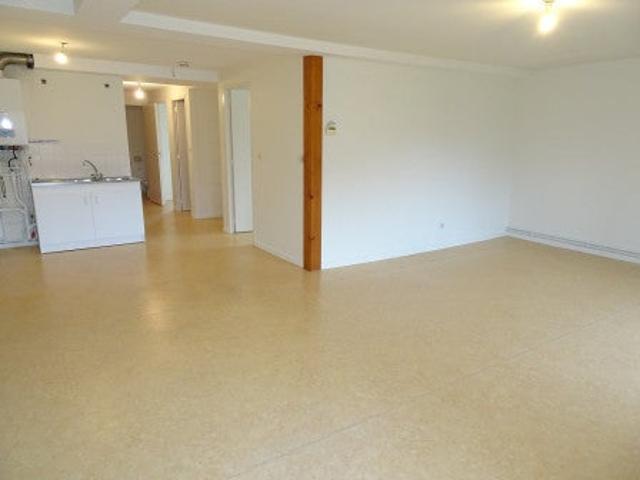 Location Appartement Rue Centrale, Pont de Chéruy