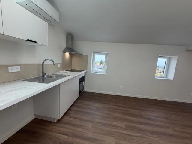 Location Appartement Rue César Geoffray, Soucieu en Jarrest