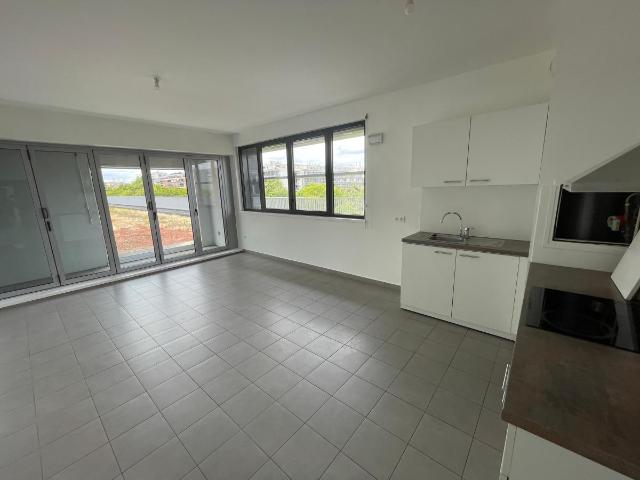Location Appartement Rue Cesária Évora, Paris