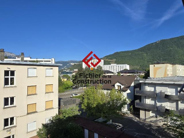 Location Appartement Rue Champ Rochas, Meylan