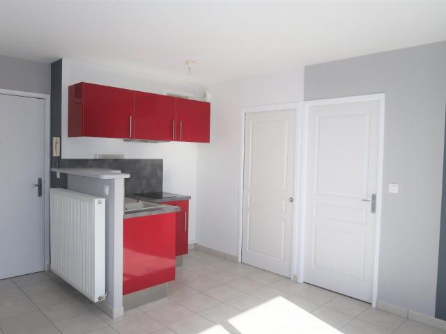 Location Appartement Rue Champfleuri, Clermont Ferrand
