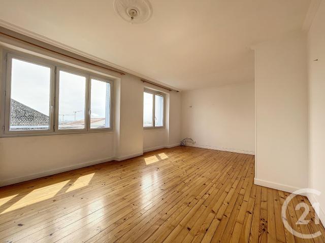 Location Appartement Rue Champfleuri, Clermont Ferrand