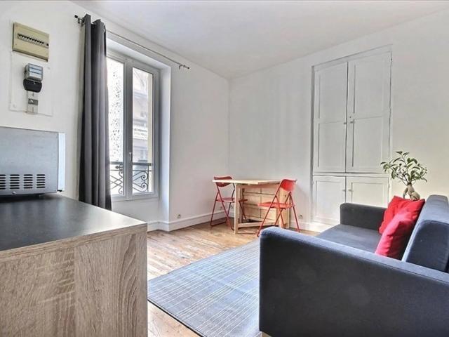 Location Appartement Rue Championnet, Paris