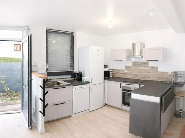 Location Appartement Rue Chante Merle, Saint Étienne