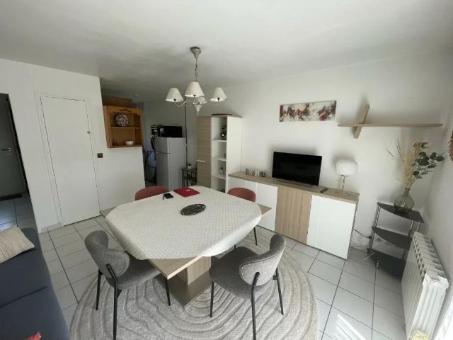 Location Appartement Rue Charles Tillon, Lorient