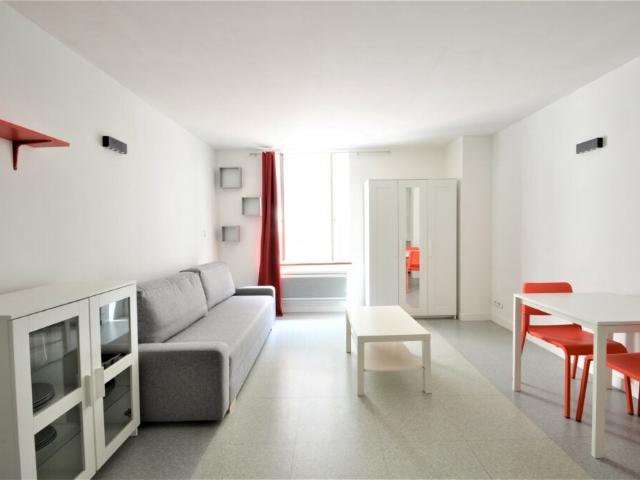 Location Appartement Rue Charles Brunellière, Nantes