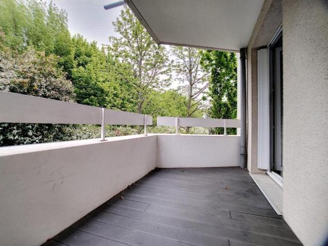 Location Appartement Rue Charles d'Ayguesvives, Fonbeauzard