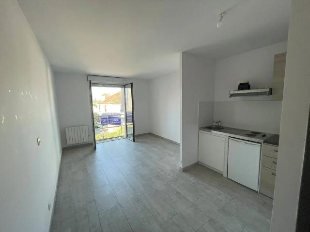 Location Appartement Rue Charles de Foucauld, Poissy