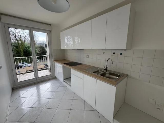 Location Appartement Rue Charles de Gaulle, Orsay