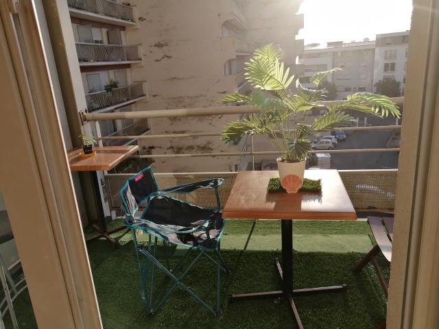 Location Appartement Rue Charles Domercq, Bordeaux