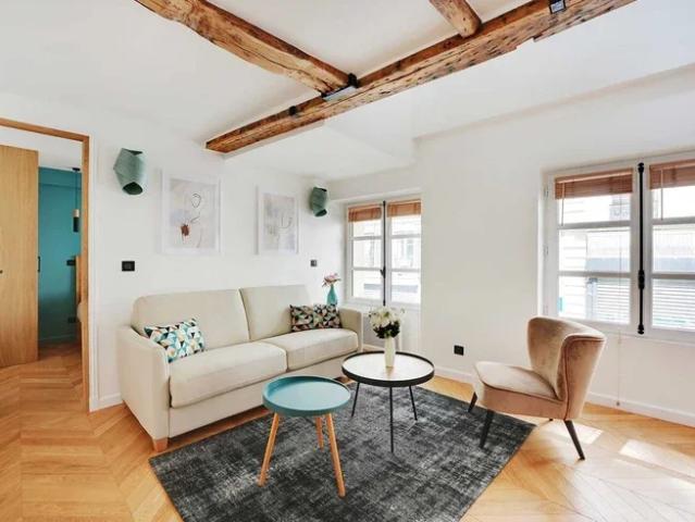 Location Appartement Rue Charles François Dupuis, Paris