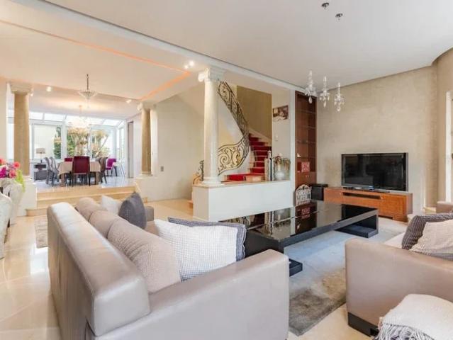 Location Appartement Rue Charles Laffitte, Neuilly sur Seine