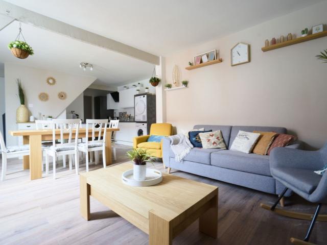 Location Appartement Rue Charles Quint, Lille