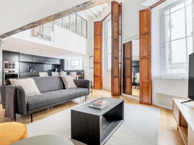 Location Appartement Rue Charlot, Paris