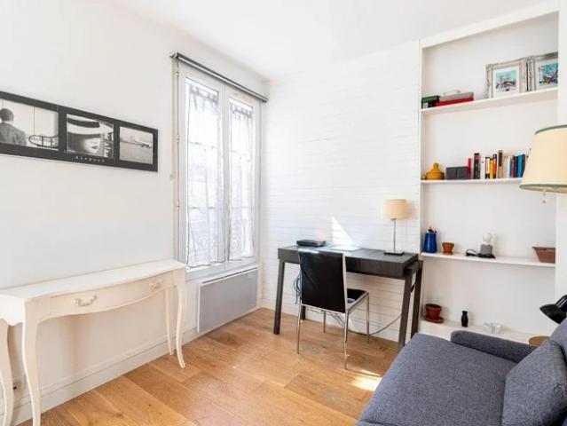 Location Appartement Rue Charlot, Paris