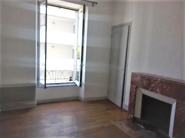 Location Appartement Rue Charrel, Grenoble