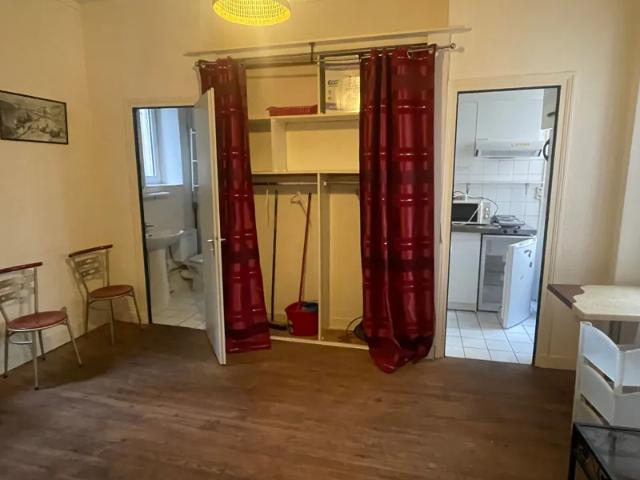 Location Appartement Rue Chaudrier, La Rochelle