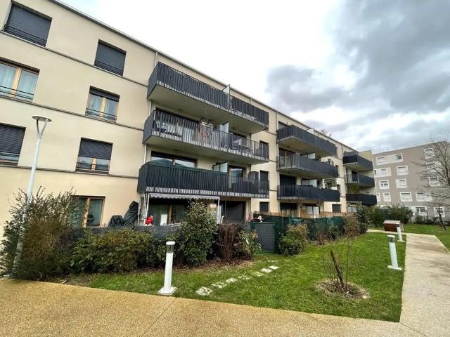 Location Appartement Rue Chauvart, Gonesse