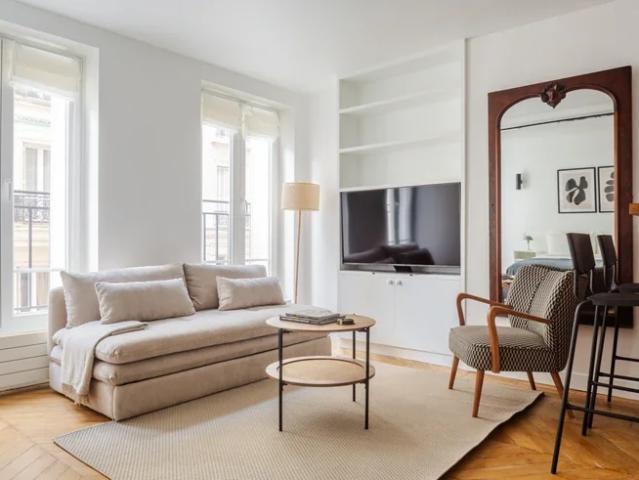 Location Appartement Rue Chevert, Paris