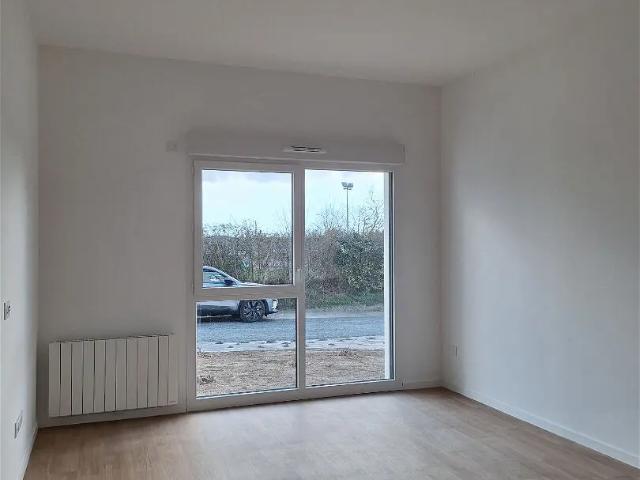 Location Appartement Rue Christian d'Elva, Laval