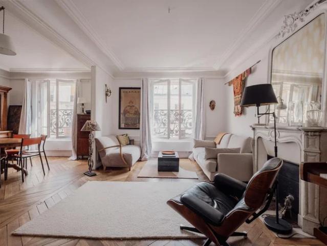 Location Appartement Rue Christiani, Paris