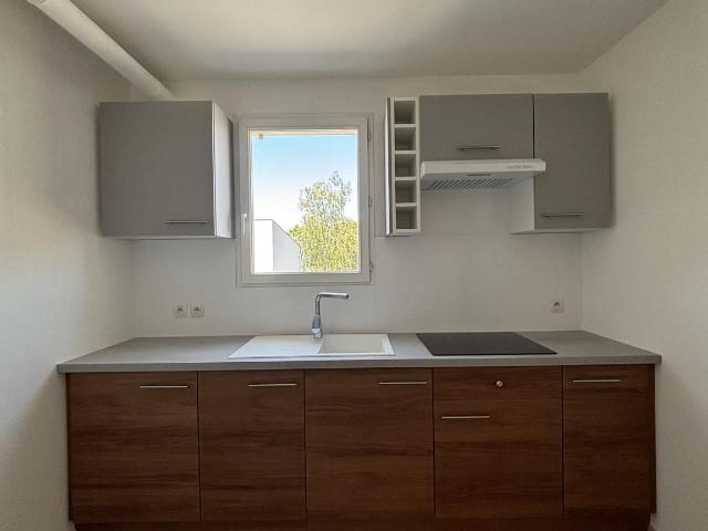 Location Appartement Rue Clara Malraux, Yzeure