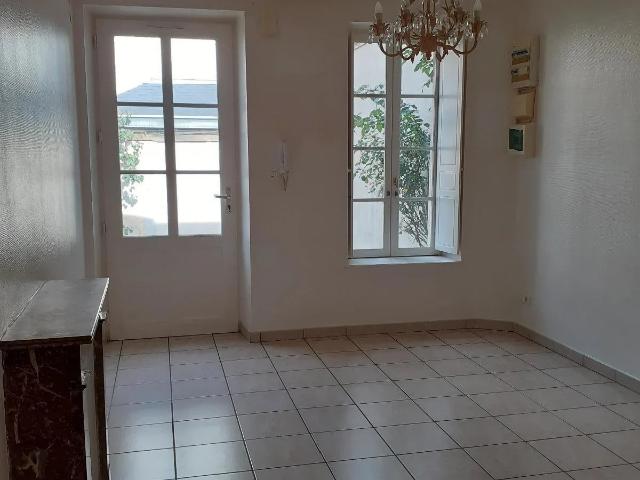 Location Appartement Rue Claude Cazotte, Dijon