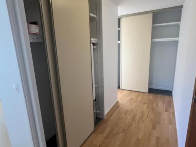Location Appartement Rue Claude Hilleret, Le Mans