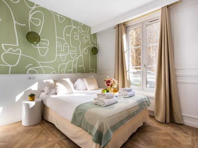Location Appartement Rue Claude Rodier, Paris
