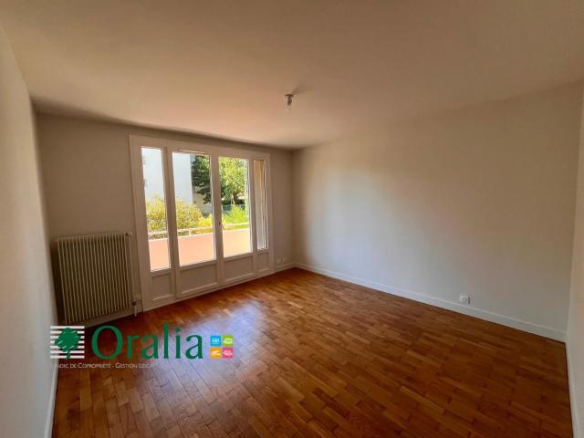 Location Appartement Rue Claudius Savoye, Villefranche sur Saône