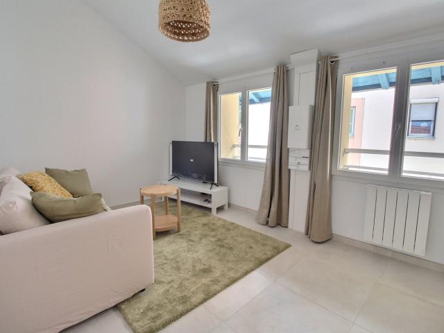 Location Appartement Rue Claudius Pionchon, Lyon