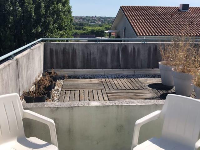 Location Appartement Rue Claudius Rougenet, Toulouse