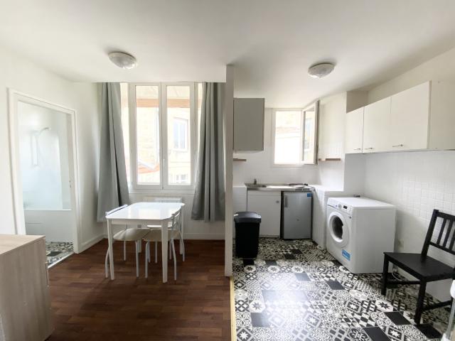 Location Appartement Rue Clément, Bordeaux