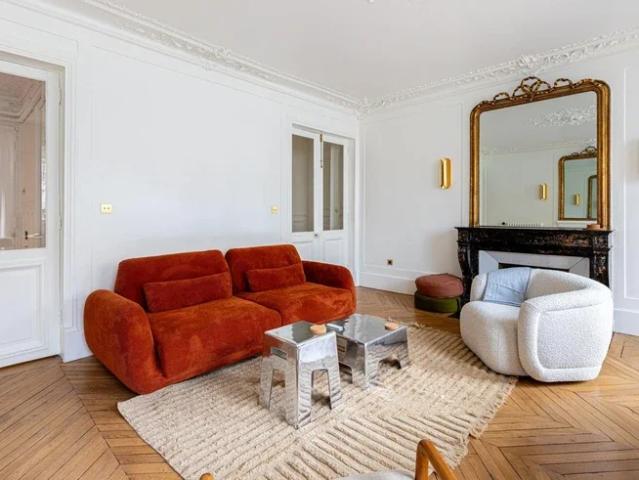 Location Appartement Rue Clotilde de Vaux, Paris
