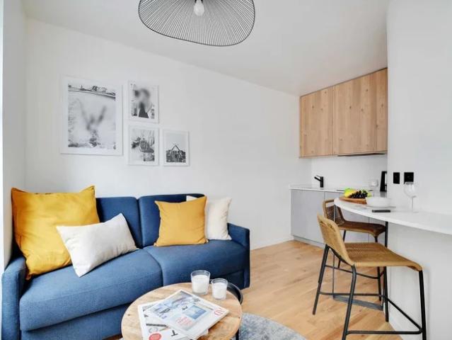 Location Appartement Rue Crémieux, Paris