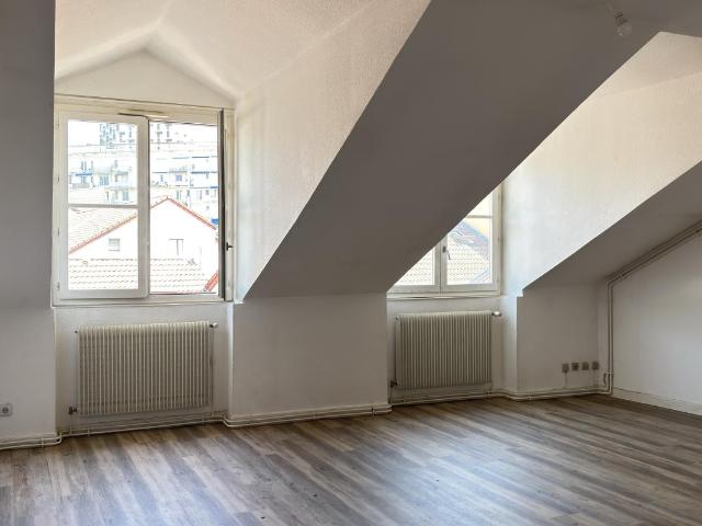 Location Appartement Rue Crépu, Grenoble