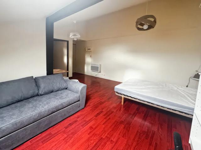 Location Appartement Rue Croix Saint Marc, Reims