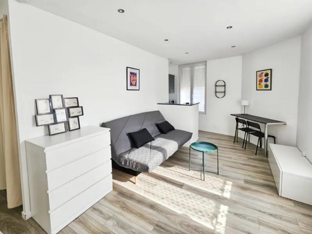 Location Appartement Rue Croix Saint Marc, Reims